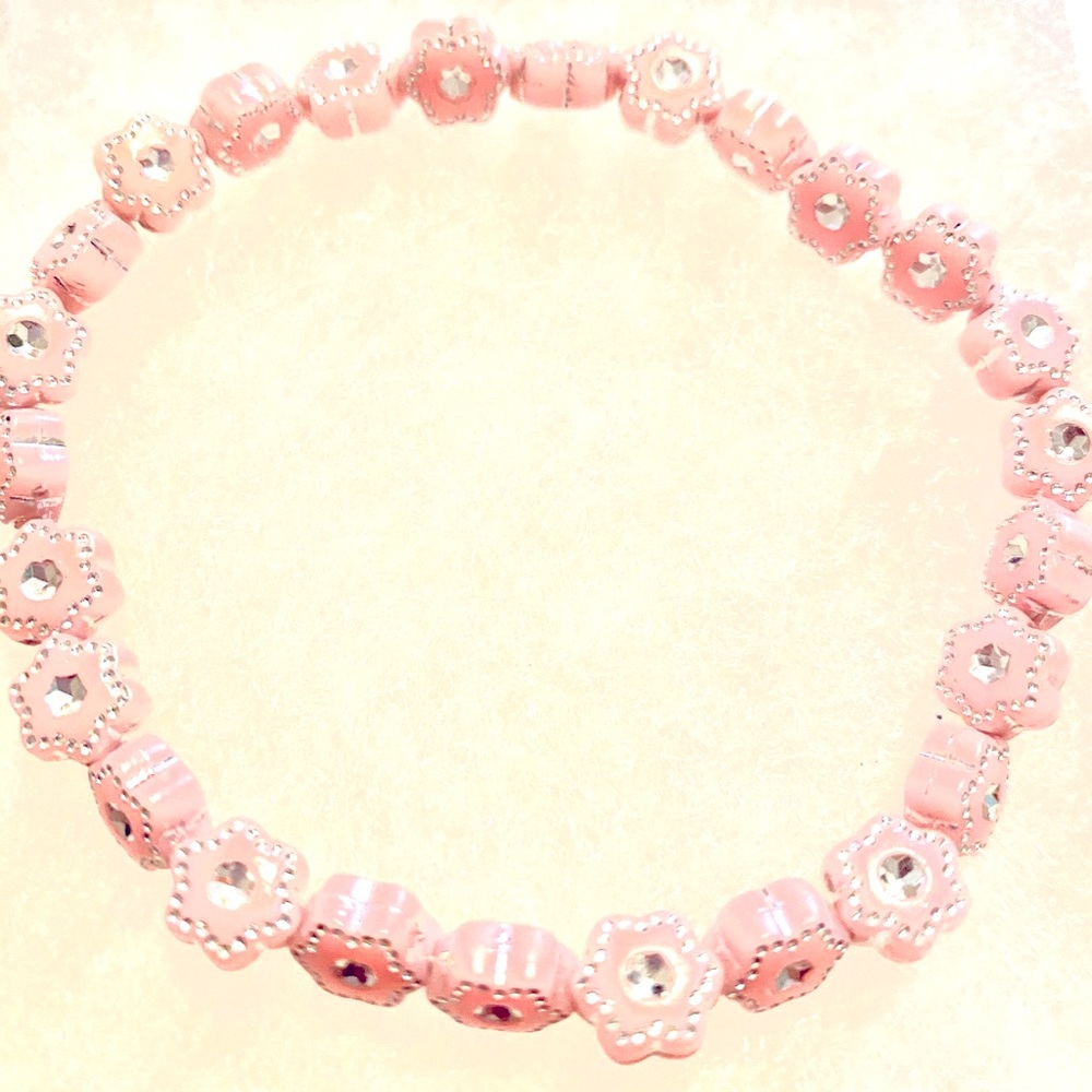 Pretty Pink Stretch Bracelet 🌸